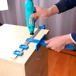 Șablon de centrare reglabil pentru găuri DRILLPRO®