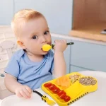 Farfurie distractivă pentru copii cu tacâmuri - JOOPLATE®