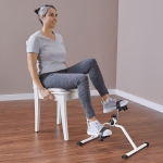 Mini bicicletă de exerciții pliabilă cu pedale și contor - PEDALORA®
